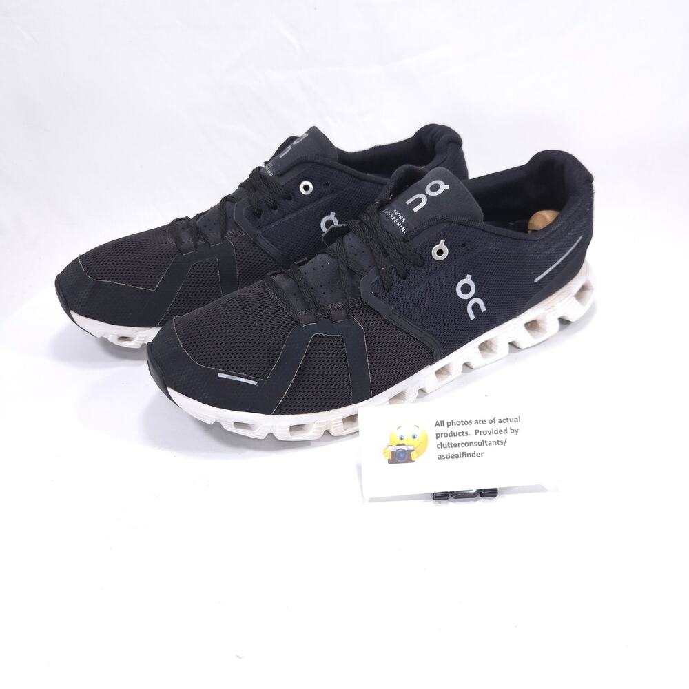 On Cloud 5 Lace Up Athletic Running Shoe Mens Size 11 Black White